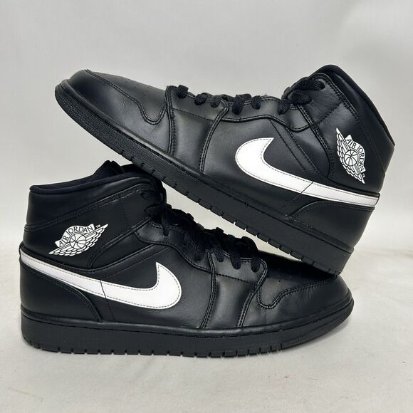Nike Shoes Air Jordan 1 Mid Retro OG “Black White” 2024